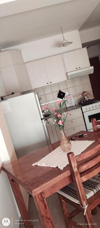 Acogedor Monoambiente Con Parking * Neuquen